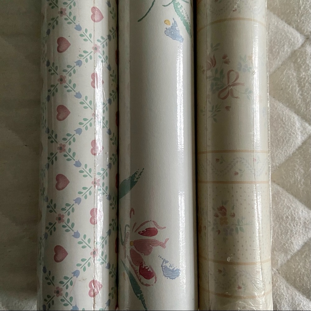 Vintage Floral Double Roll Wallpaper Wallcoverings - Picture 3 of 16